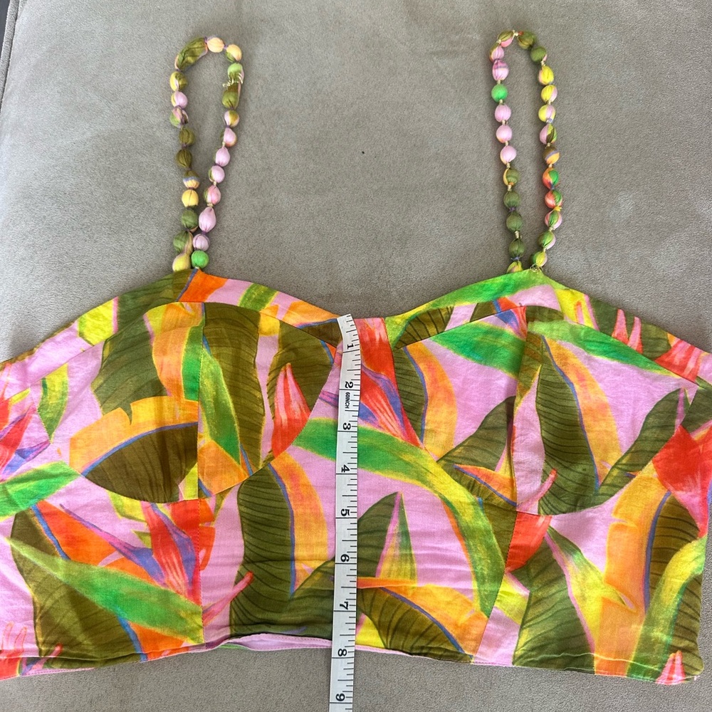 FARM Rio Structured Tropical Crop Top - Picture 9 of 10